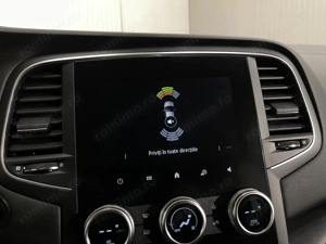 Renault Megane - imagine 13