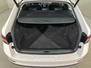 Skoda Superb - imagine 14