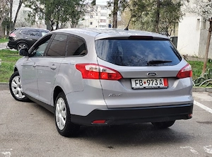 Ford Focus 2013 - 1.6 benzină MPI, Navi, Cameră marșarier  - imagine 4