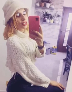 Ella  Amanta Perfecta - imagine 2