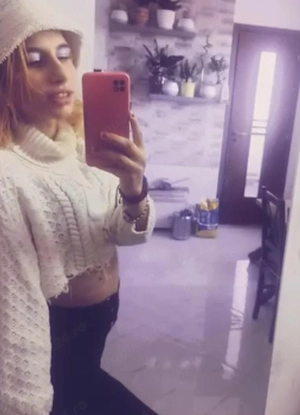 Ella  Amanta Perfecta - imagine 3