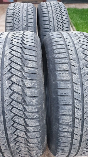 vind 4 cauciucuri Continental   