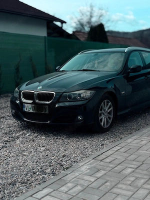 BMW e91 facelit touring  - imagine 3