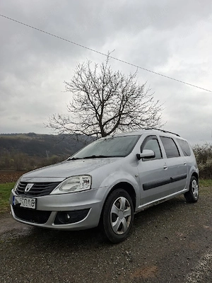  Vand Dacia Logan MCV, 1.6 mpi, an 2009 - imagine 6