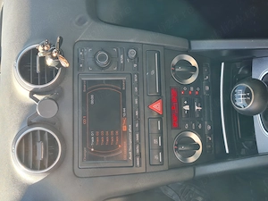 Audi A3 8P 1.9 TDI 105cp   2008   Manuală   Trapa   Sound System - imagine 8