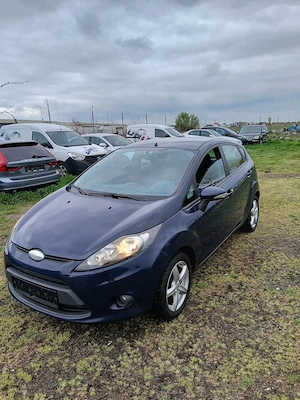 Ford fiesta an 2010 benzina 1.3 klima distribuție lanț euro 5 - imagine 7