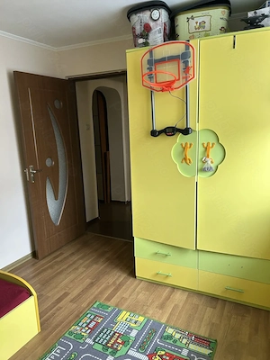 Apartament decomandat 2 camere, ultracentral ( la piața ) 