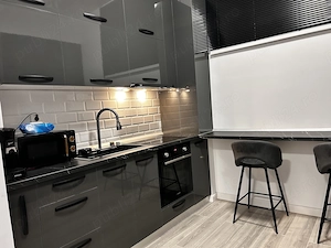 Apartament 2 camere decomandat (demisol) - imagine 8
