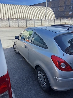 Opel corsa  - imagine 2