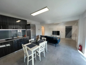 Apartament cu 3 camere,75 mp, zona 1 Mai - imagine 2