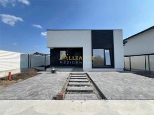 Casa individuala parter - 3 camere - 2 bai - 440mp teren