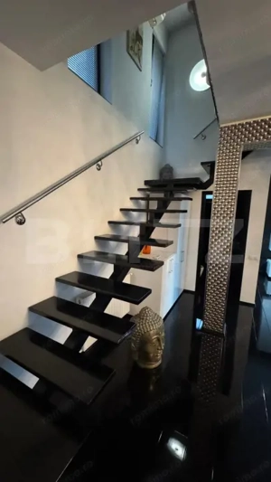 Casa individuala cu 4 camere, 500 mp de teren, garaj de 60 mp, zona Vivo - imagine 11