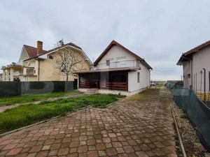 Casa moderna in Nojorid-120mp, garaj, 500 mp teren