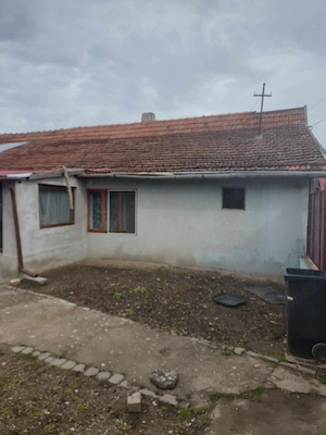 vând casă în zimandcuz  - imagine 4