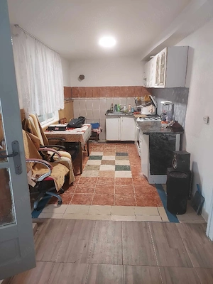 vând casă în zimandcuz  - imagine 5