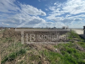 Teren intravilan, 501 mp, Zona Nazna