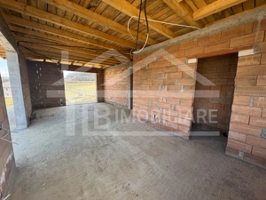 Casa cu 4 camere, 122 mp utili, Zona Livezeni - imagine 9