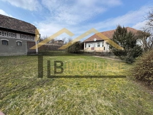 Casa individuala, 1192 mp teren, Zona Voiniceni - imagine 3