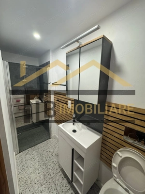 Apartament cu 2 camere, 50 mp, decomandat, Zona Ultracentrala - imagine 6