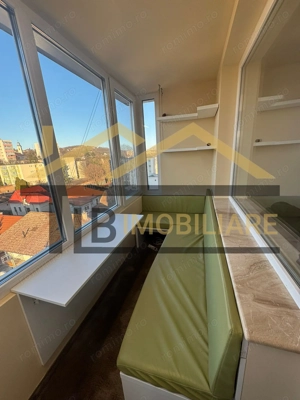 Apartament cu 3 camere, 65 mp, decomandat, zona Semicentral - imagine 11
