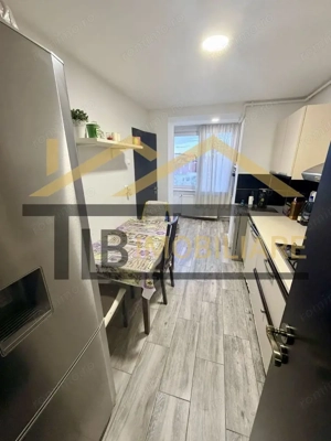 Apartament de 3 camere, 80mp, Zona Poli2 - imagine 3