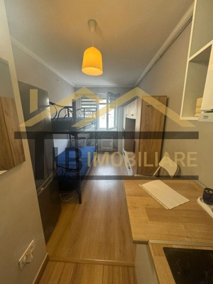 Garsoniera, 20mp, Zona UMFST