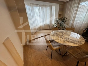 Apartament cu 3 camere, 85 mp, Zona Central - imagine 3