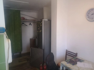 Inchiriez Garsoniera Valea Rosie