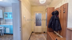 COMISION 0% APARTAMENT 3 CAMERE CU LIFT C. MARTIRILOR BLOC ANVELOPAT - imagine 5