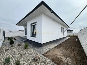 CASA PARTER-4 CAMERE-TEREN 375MP-STV 4 MIN DE MERS PE JOS - imagine 4