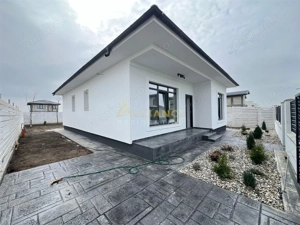 CASA PARTER-4 CAMERE-TEREN 375MP-STV 4 MIN DE MERS PE JOS - imagine 2