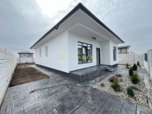 CASA PARTER-4 CAMERE-TEREN 375MP-STV 4 MIN DE MERS PE JOS