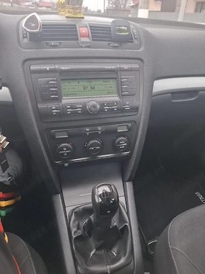 Skoda Octavia 2008 - imagine 3