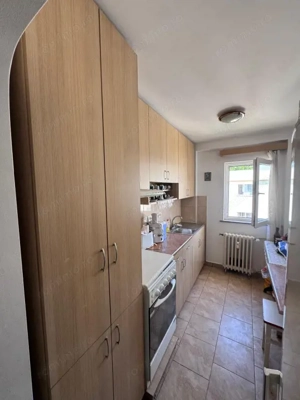 Apartament 3 camere , zona Hurmuzachi , Radauti