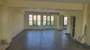 Cladire de birouri, 760 mp, T. Vladimirescu Dr.Tr.Severin - imagine 3