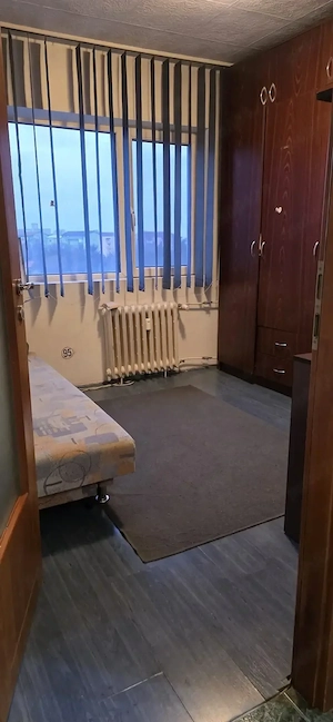 Apartament 3 camere Bld 16 Decembrie 1989, zona Sagului - imagine 3