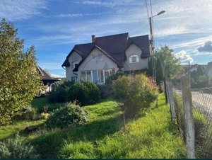  Casă spațioasă + teren intravilan-Sigmir-275 mp utili-teren 3300mp  - imagine 2