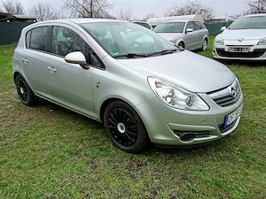 Opel Corsa D, euro 5,cu 165000 km! - imagine 2