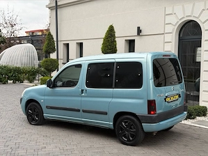 CITROEN BERLINGO * an 2008 * 1.6 HDI Diesel * 7 LOCURI * Livrare Gratuita!  - imagine 4