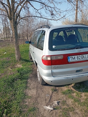 vând Ford Galaxy  - imagine 5