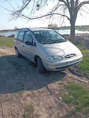 vând Ford Galaxy  - imagine 3