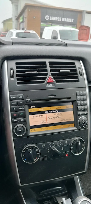 Mercedes B180 2010 E5 Manual Diesel - imagine 6