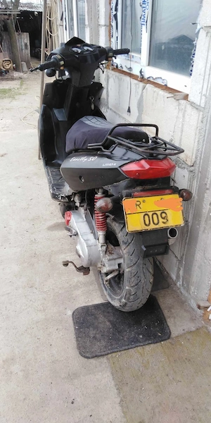 Vând Scuter Înscris La Primărie  - imagine 4