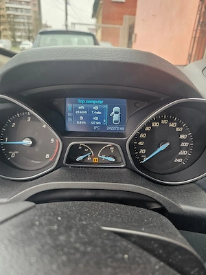 Ford Grand C-Max 5 locuri 2.0 Diesel 2012 - imagine 2