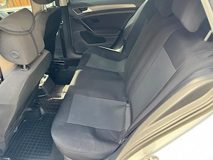 Volkswagen Golf 1.6 TDI DPF BlueMotion Technology Trendline - imagine 7