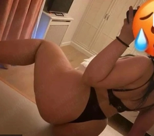 Brunetă 20 de ani! Fac și deplasări 