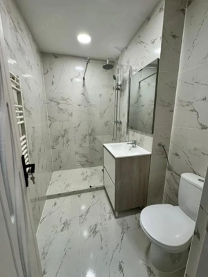 Apartament ULTRACENTRAL-renovat complet potrivit de investitie sau locuinta pers - imagine 11