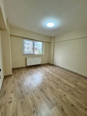 Apartament ULTRACENTRAL-renovat complet potrivit de investitie sau locuinta pers - imagine 6