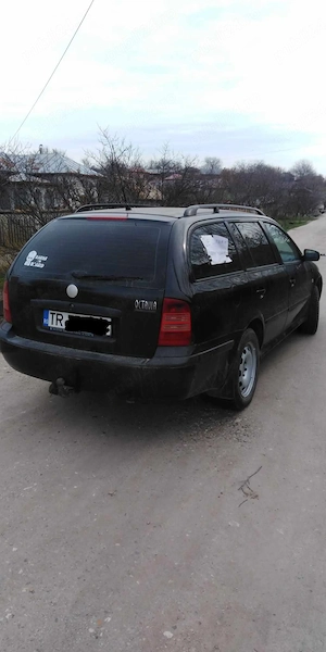 Vând Skoda Octavia an 2007 - imagine 2