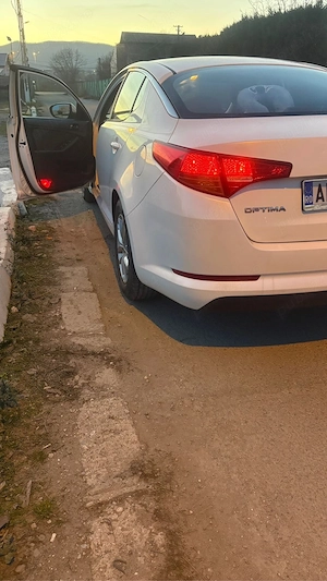 Kia Optima  - imagine 6